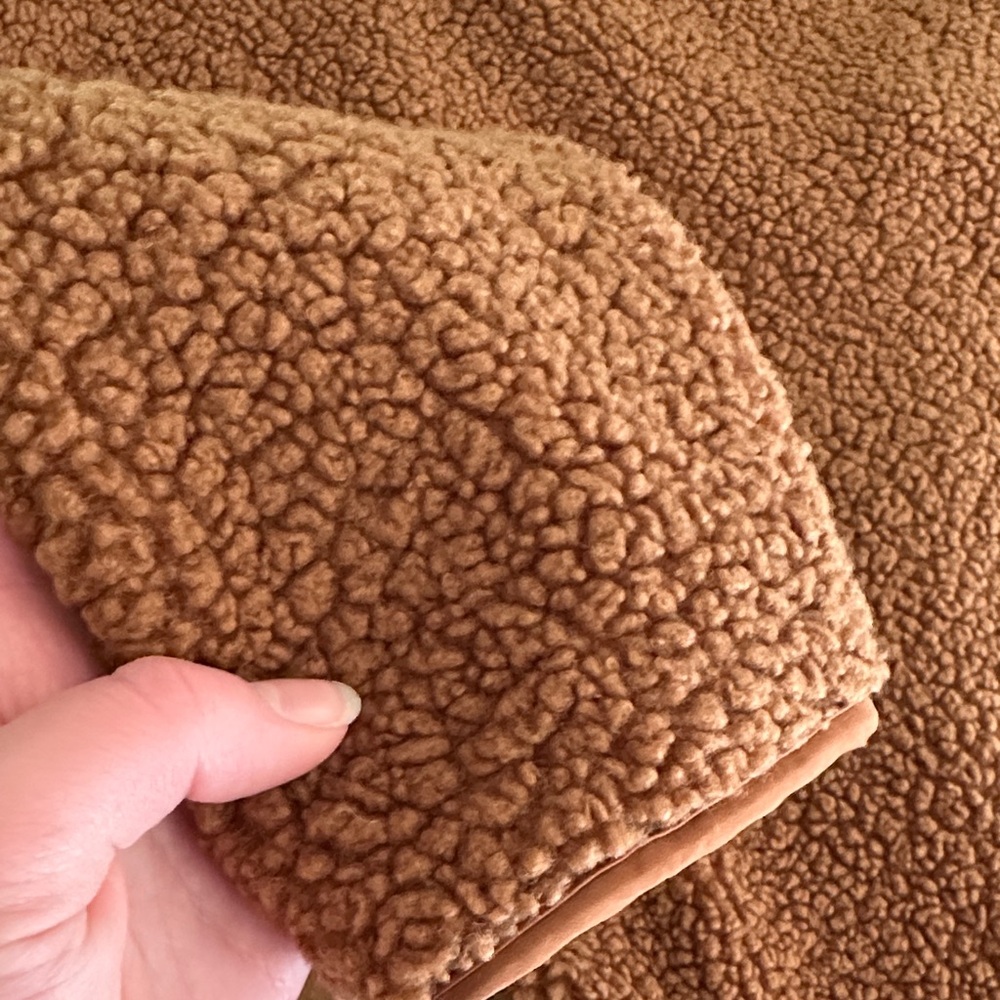 Vera Bradley Brown Teddy Fleece Jacket Cozy Faux Fur Size Small - Picture 6 of 6